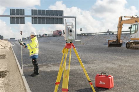 Leica Geosystems Ts13 Robotic Total Station Lord Tech Survey