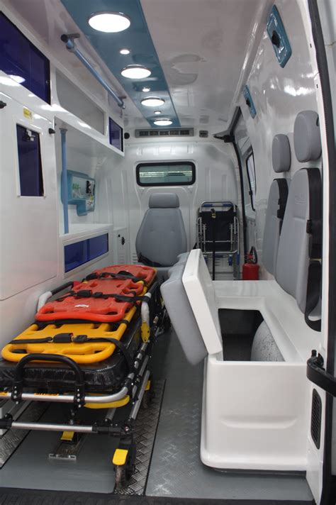 Ambulância Renault Master Resgate Bellan Multimarcas