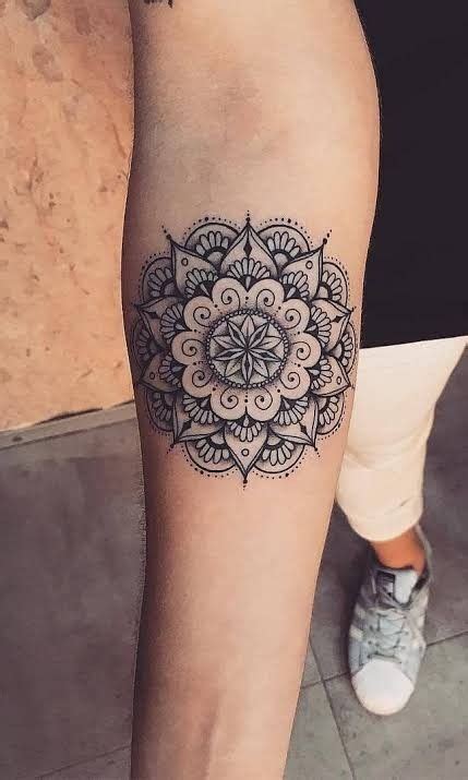 Tatuagem feminina para se inspirar Vamos Mamães Mandala tattoo