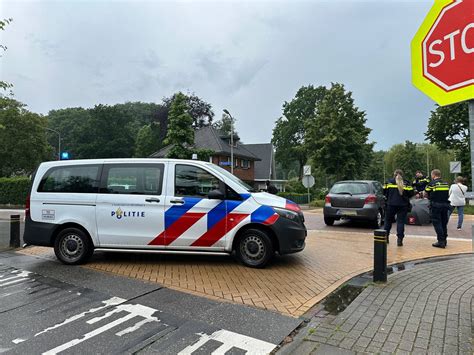 Fietsster Gewond Bij Aanrijding Met Auto Op Kruising In Raalte