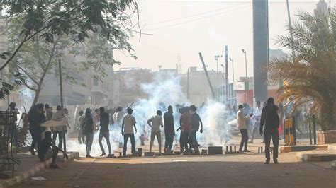 لجنة أطباء السودان المركزية 62 إصابة في تظاهرات الخرطوم في مليونية