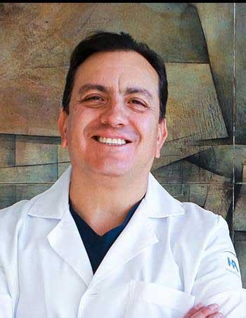 Dr Eric Acosta Ponce de León Hospitales Angeles