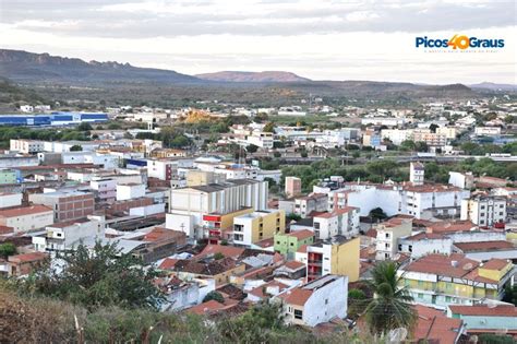 Moradores Reclamam Da Falta De Gua Em Bairros De Picos Graus O