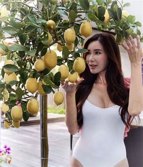 Hot Mom Xinh P Nh N Tr C P T Ng Th Ng T Ch Ng V N T Tay Tr Ng Rau Qu H U C