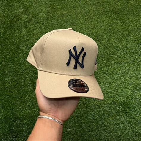 Boné new era 9forty aba curva veranito logo new york yankees bege n151