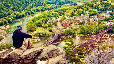 9 Most Charming Appalachia Towns To Visit