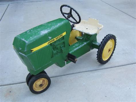 Vintage John Deere Toy Tractor Values | Wow Blog