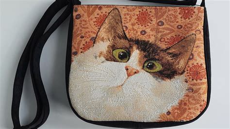 Женская сумка с котиком "Ой" из гобелена, черного цвета, носится через ...