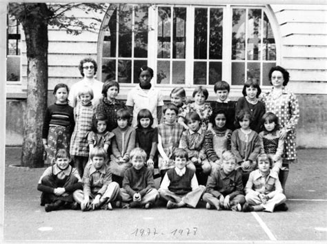 Photo De Classe Ce De Ecole Leo Lagrange Copains D Avant