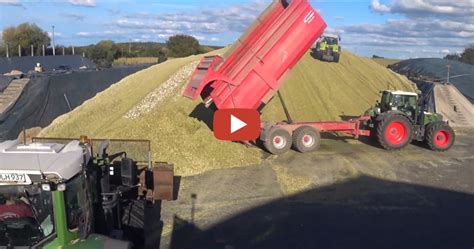 Mais Silo Bauen Time Lapse 2020 Claas Und Fendt Traktoren