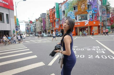 Danh sách 10 cô gái xinh đẹp hot nhất mạng xã hội Hàn Quốc trong năm 2016