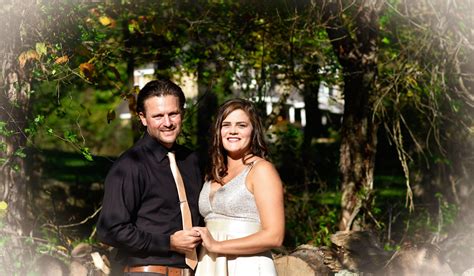 Tawny Bettinger and Erik Melon's Wedding Website