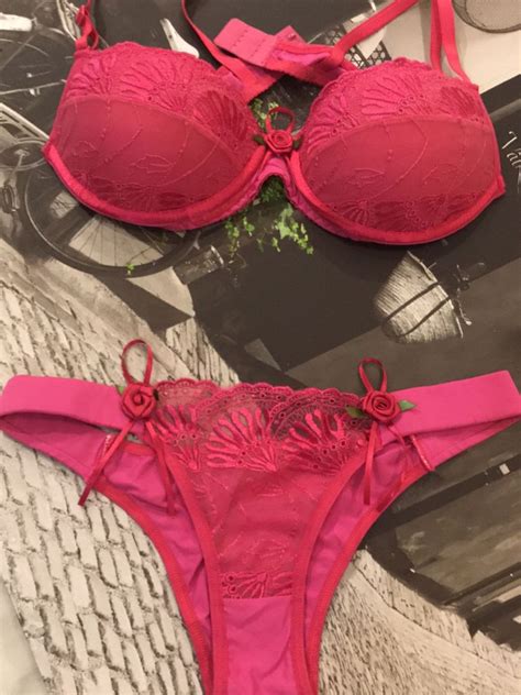 Lindo Conjunto Rosa de Calcinha e Sutiã Lingerie Feminina Mercadinho Da Moda íntima Nunca