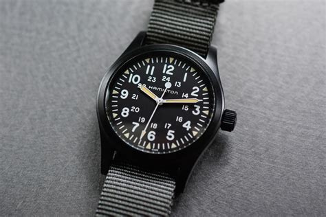 Hamilton Khaki Field Mechanical 38mm Black PVD // Review, price