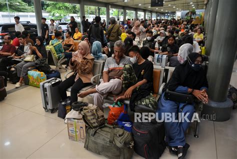 Kai Daop Berangkatkan Ribu Pemudik Saat Lebaran Republika Online