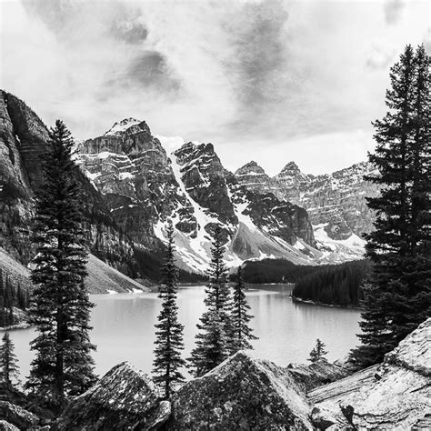 moraine lake moraine lake banff national park alberta  flickr