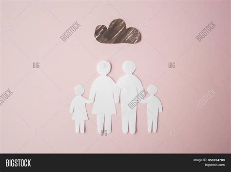 Paper Family Cut Out Image & Photo (Free Trial) | Bigstock