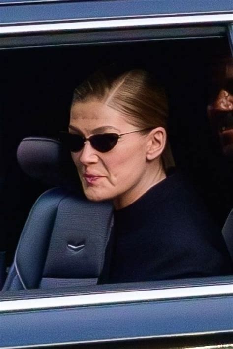 ROSAMUND PIKE Arrives At Dior Fashion Show In New York 04 15 2024