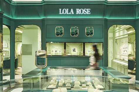 从“小绿表”到三里屯首店，英国轻奢品牌 Lola Rose如何挖掘腕表在女性配饰中的潜力？ - 知乎