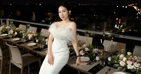 Gặp gỡ Nguyễn Thảo Hương Beauty hot mom xinh đẹp khiến ai nấy ghen tỵ