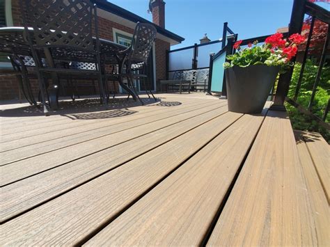 Trex Toasted Sand Deck With Frosted Glass Railing Decksforlife