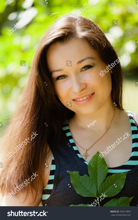 Beautiful Brunette Summer Garden Leaves Hands Stock Photo 762619807