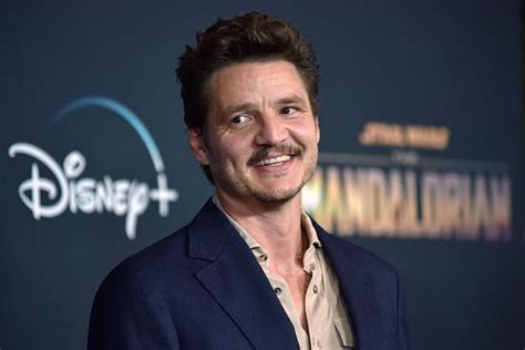 Pedro Pascal Shares First Impressions Of The Mandalorian Baby Yoda