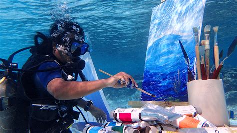 Raising Awareness through Underwater Art