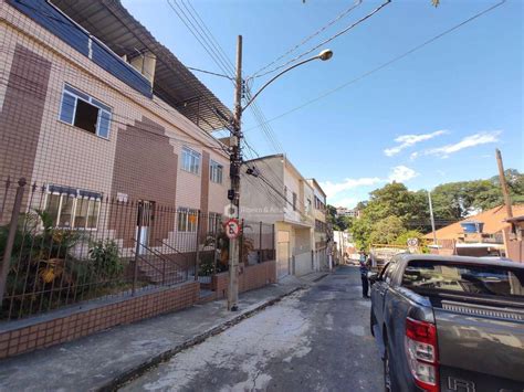 Apartamento na Rua Uruguaiana 115 no bairro Jardim Glória Juiz de