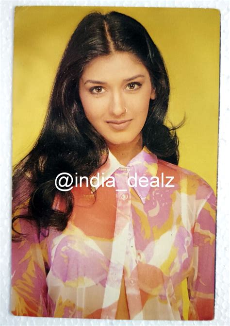 Bollywood India Actor Sonali Bendre Rare Original Beautiful Post Card