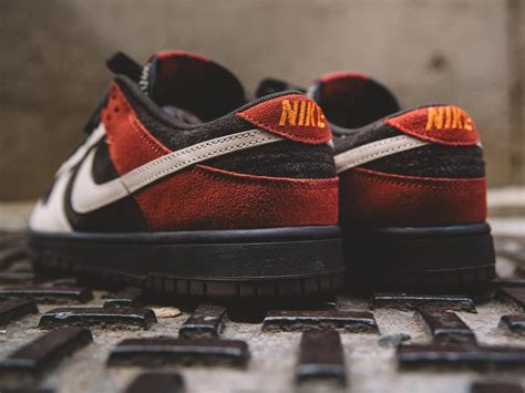 Nike Dunk Low "Red Panda" - EUKICKS