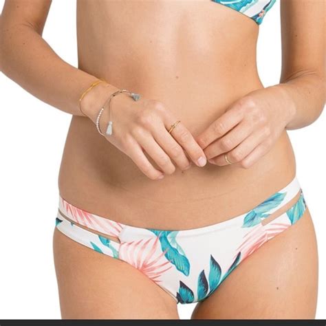 Billabong Swim Billabong Tropical Daze Bikini Set Poshmark