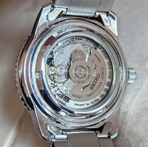 SEIKO 5 Sports Automatic Worldtimer Watch 24 Jewels Ref. 4R36-00G0 Dis