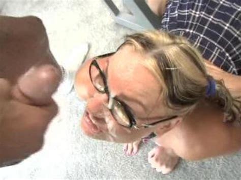 Female Ejaculation Porn She Keeps Her Pussy Wet XXX Dessert