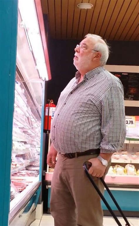 Pin By Peter On Quick Saves Bear Gay Men Chubby Men Dad Fashion