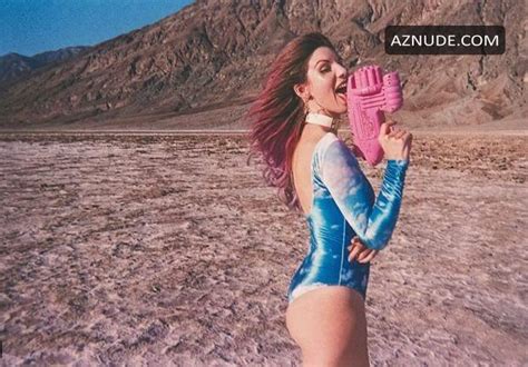 Mariana De Souza Alves Lima Hot Brazilian Tv Presenter Photos Aznude