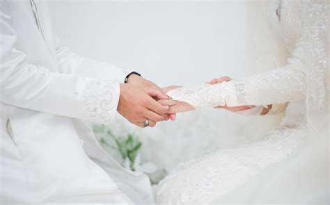 Local Woman Looking For Second Wife To Satisfy Husband S Sex Drive Offering RM3k A Month Hype