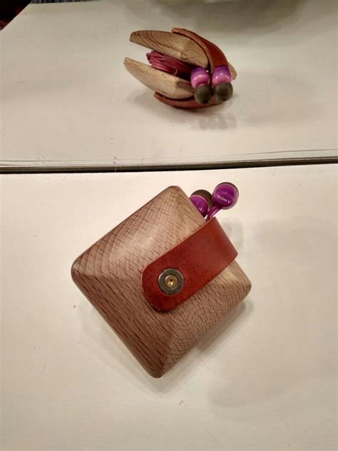 Наушники, бокс, дерево. | Sunglasses case, Case, Wallet