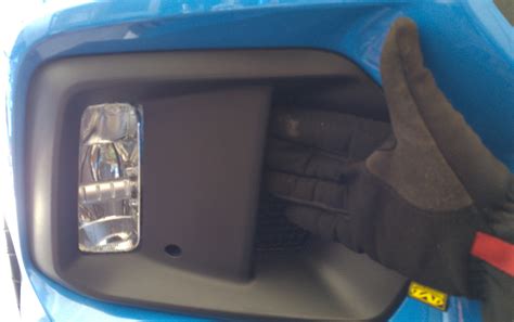 How To Fog Light Bulb Install