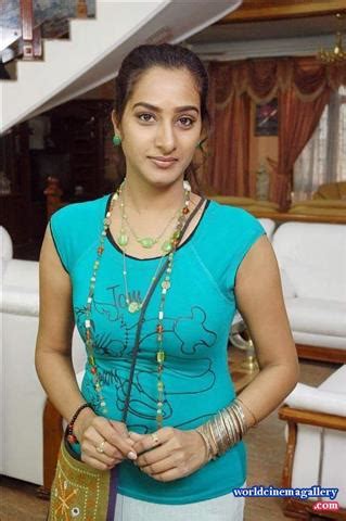 Rashmi Desai Nude Sex Pictures Pass