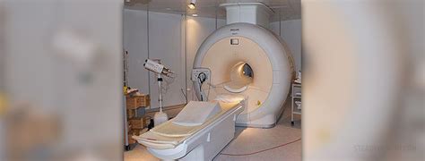 Optic neuritis: MRI of optic nerve | Eye Disorders and Diseases ...