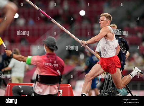 Piotr Lisek Participating In The Tokyo Olympics In The Pole Vault