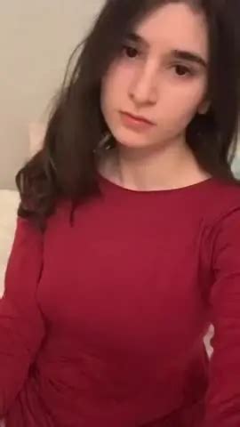 Most Beautiful NRP Pakistani Babe Playing With Her B0obs And Fingering Her Pu Sy Must Watch