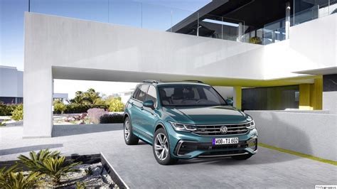 Volkswagen Tiguan II Facelift 2020 1 5 TSI 150 Hp ACT Petrol