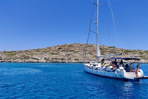 Full Day Boat Trip To Dia Island With Lunch Sailing Experience You