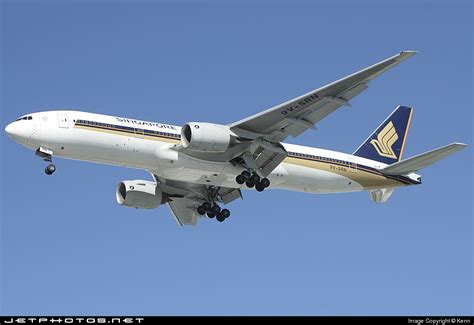 V Srn Boeing Er Singapore Airlines Kenn Jetphotos