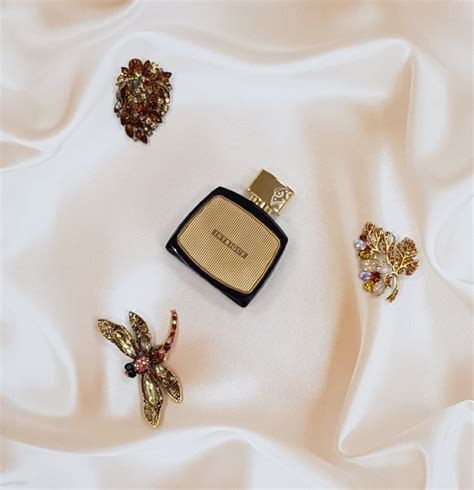 INTRIGUE FEMME (Интрига) - женский древесно-мускусный аромат для ...