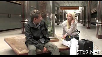 Puta Caliente Se Desnuda Y Comienza A Disfrutar Del Sexo Sin Piedad Xvideos