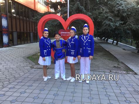 Пошив платья для хора, костюмы для музыкальных школ, детских оркестров ...