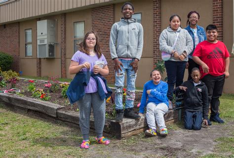 Inspiration Through Gardening Sumters Hillcrest Middle Students Plant